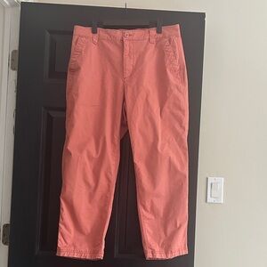 Old Navy Women's Coral OG Chino Capris
